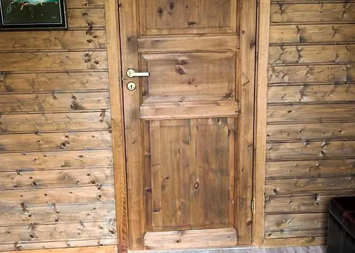 3 Person In Flatraket-by Traum Barmen